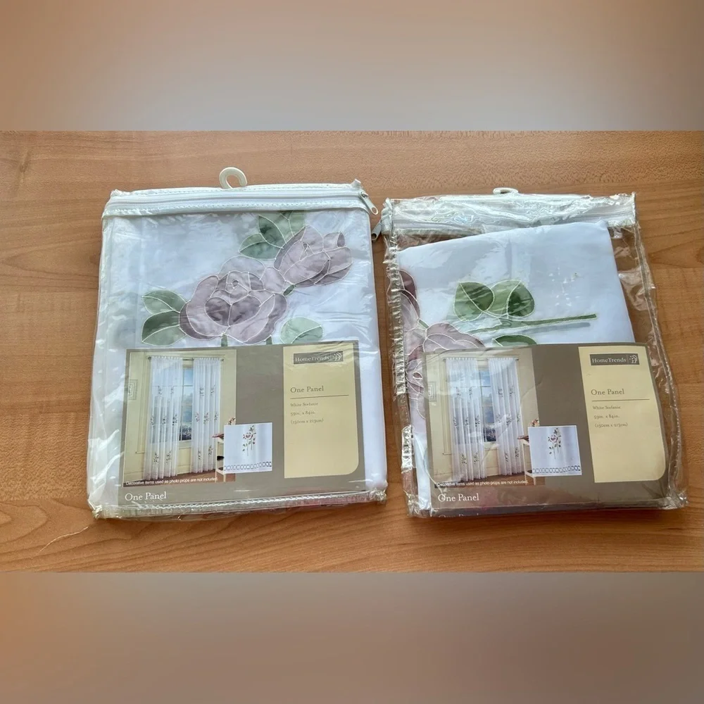 New curtain panels Home trend brand 59 x 84 flowers lot of 2